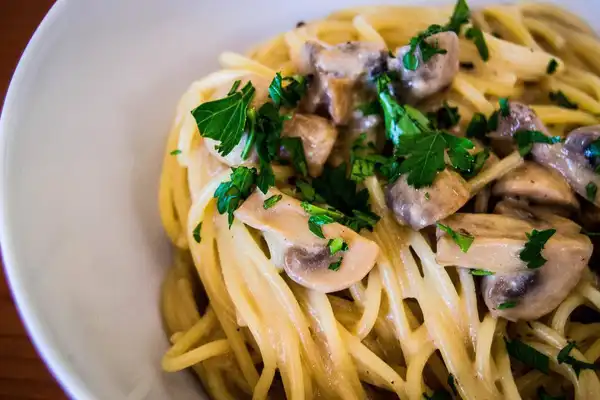creamy alfredo sauce recipe the best way to gussy up your pasta 1655115725 7251